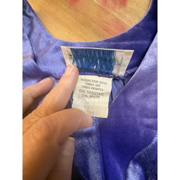 VTG Velour Maxi Purple Nightgown/Robe New Perspective by Rosemarie Long Petite M - Picture 3 of 3